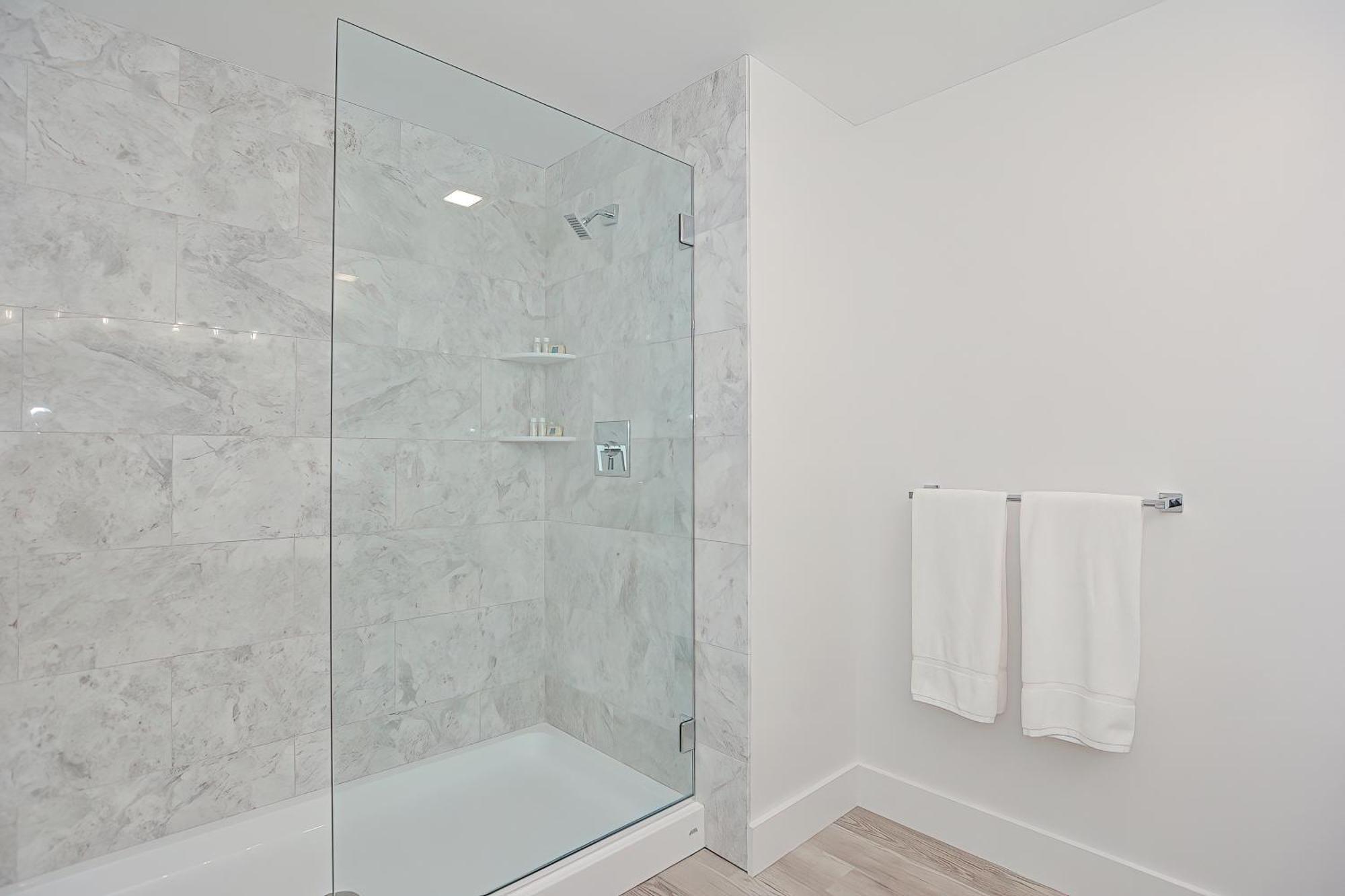 Thomas Sea Suites At Harbourtown 플리머스 객실 사진